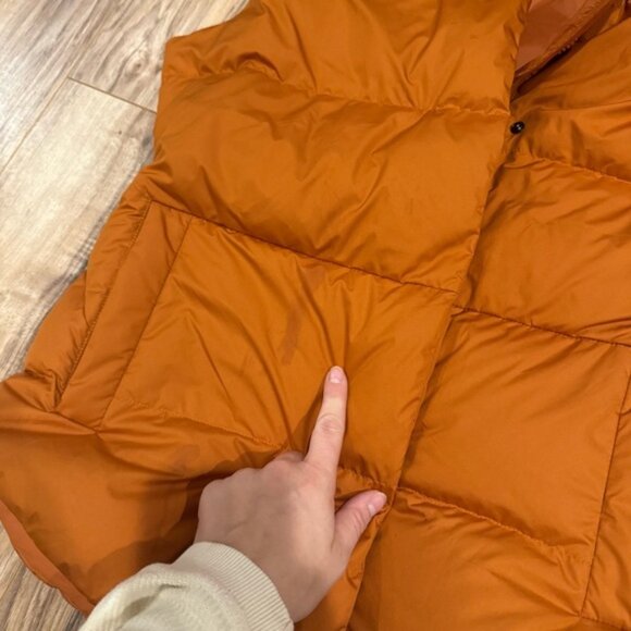 Athleta Downtown Puffer Vest in Foliage Orange - Picture 10 of 13